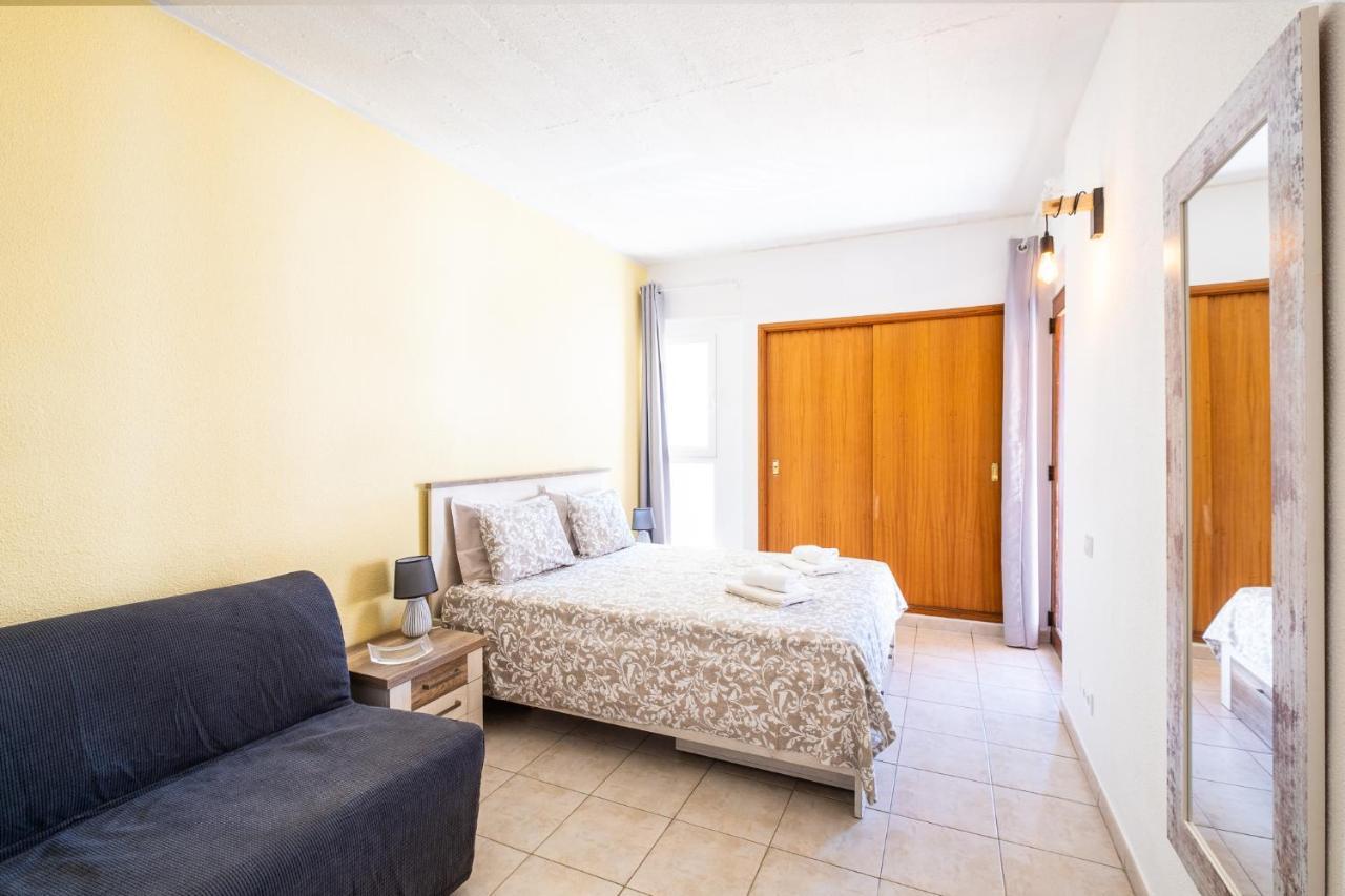 Entire Apartment 5Min From Oura Beach Albufeira Exterior photo